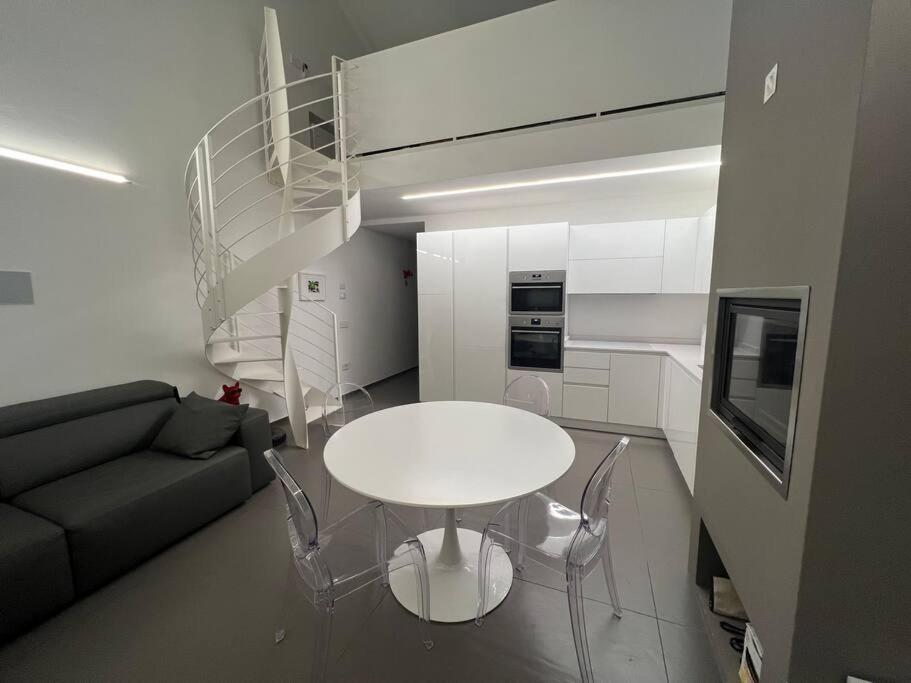 Locazione Turistica 017067-lni-00085 Apartment